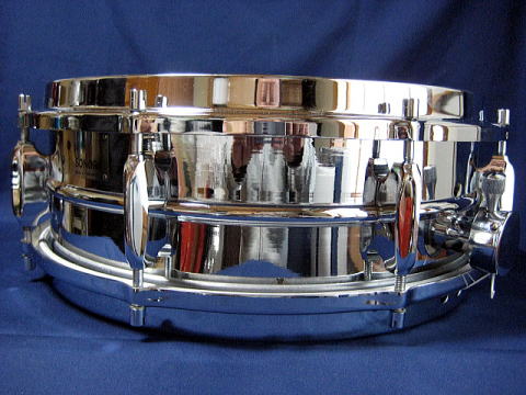 Sonor D-444